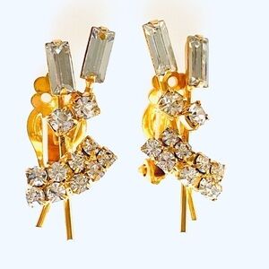 Vintage Crystal Clip On Earrings Gold Tone